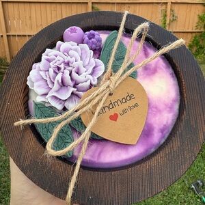 Scented Floral Candle